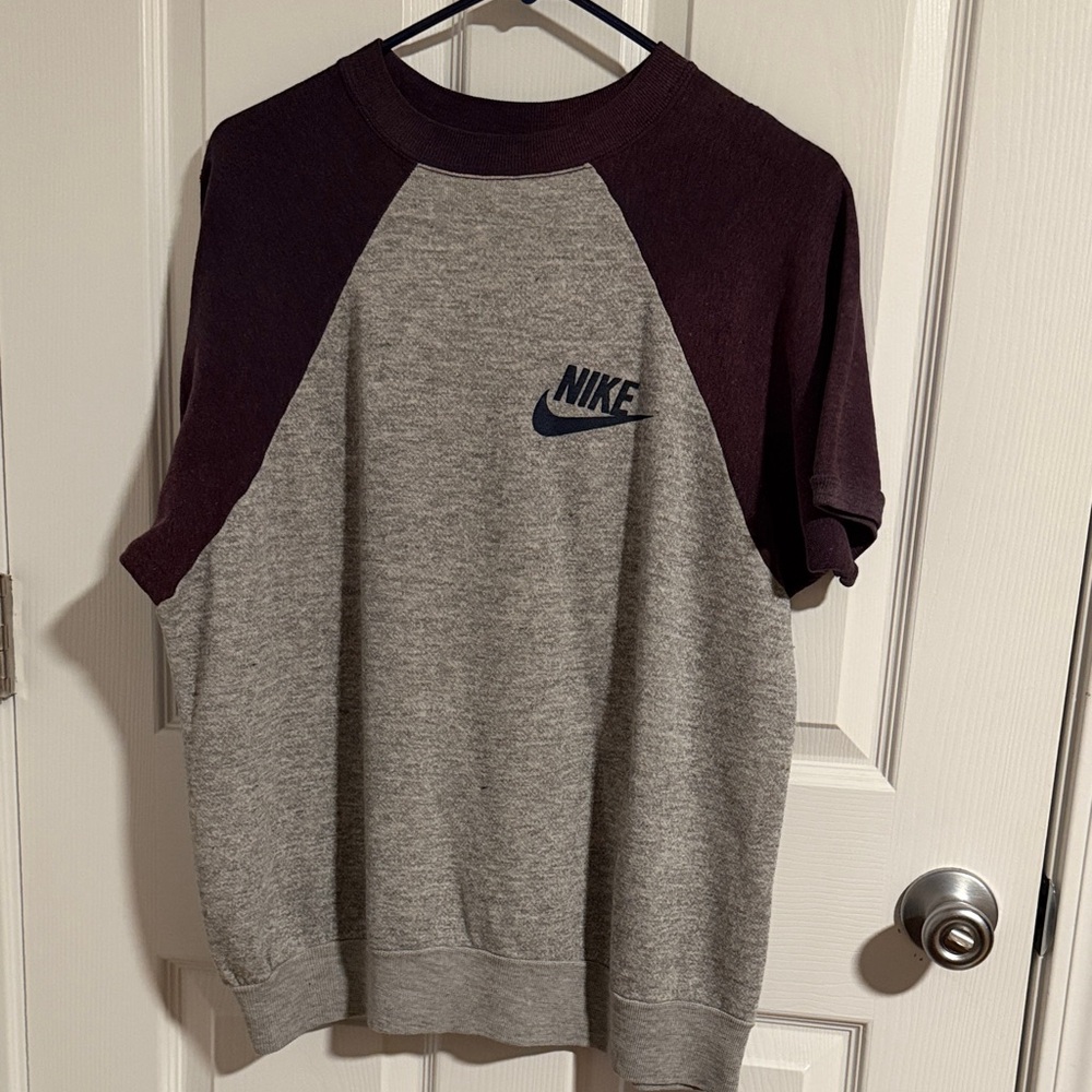 Vintage Nike short-sleeved raglan crew
